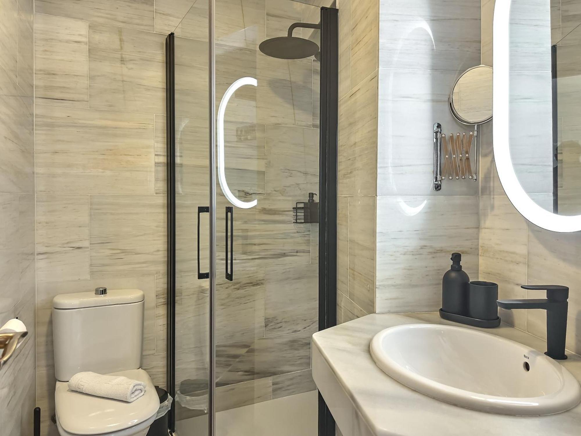 Novena Little Apartment